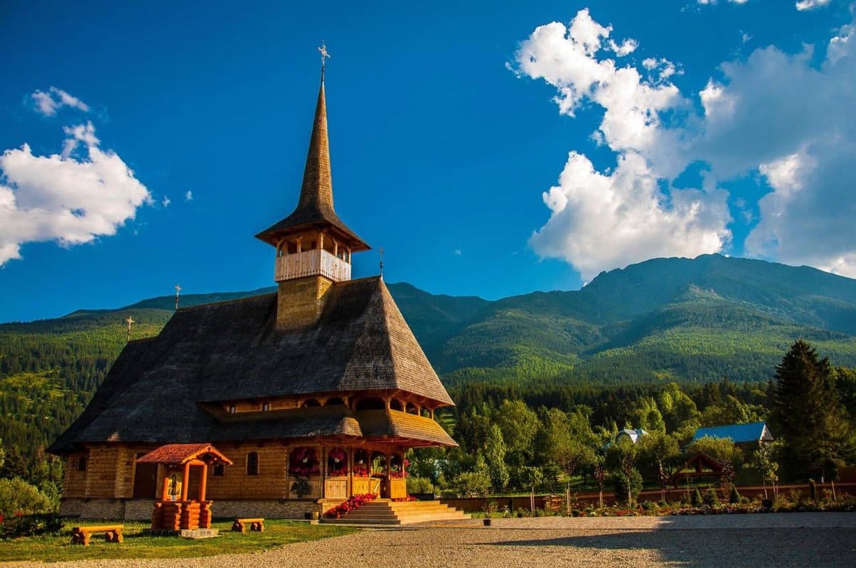 Manastirea Pietroasa — Borșa